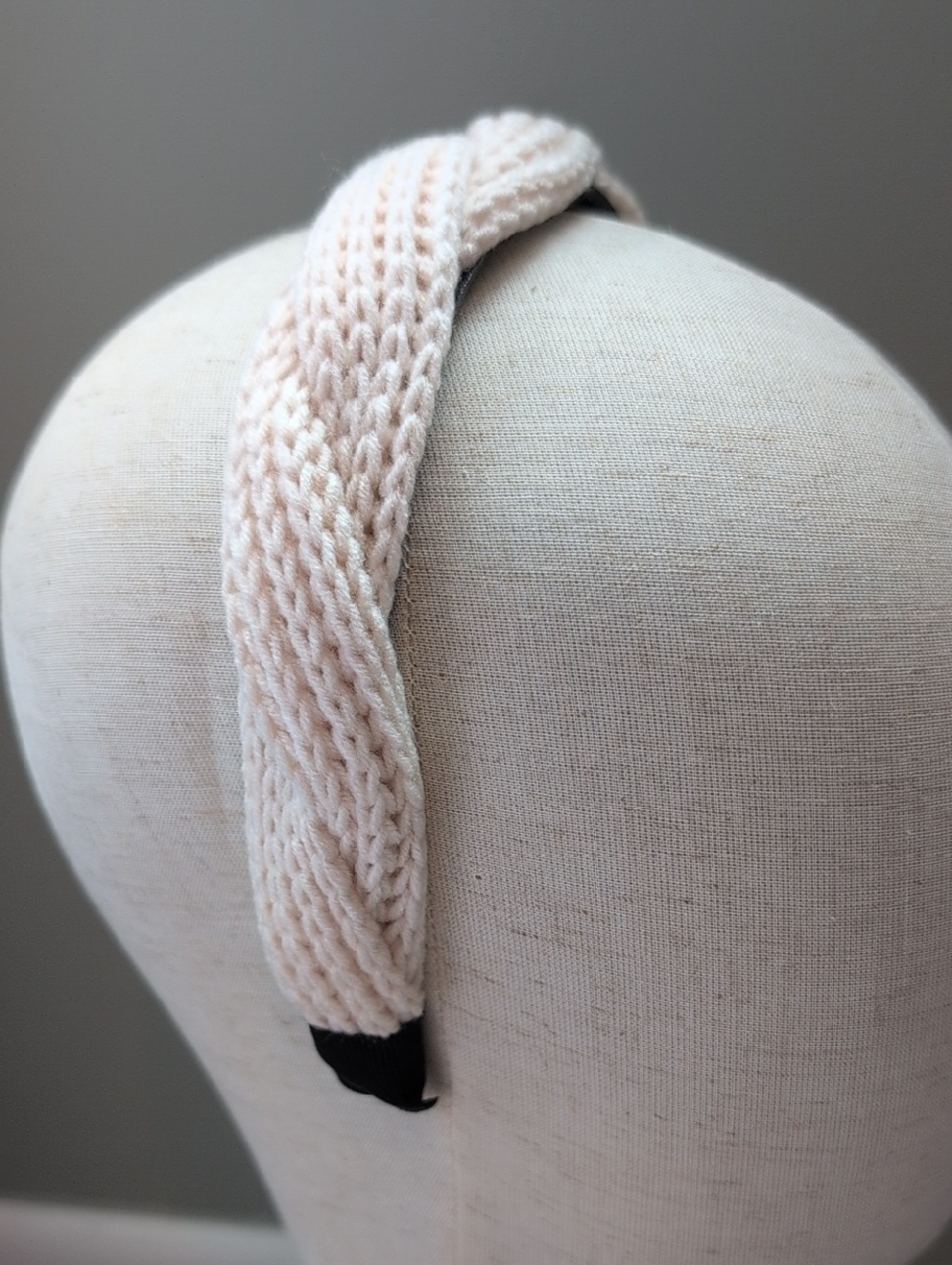 Neutral Cream Knitted Twist Headband